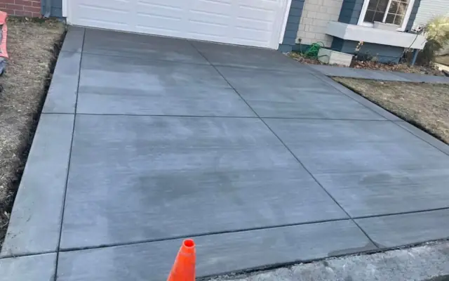 Photo of an economical concrete driveway replacement by Reno Tahoe Concrete